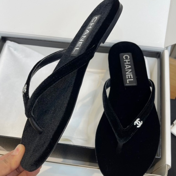 CHANEL Black Velvet Sandals with Silver Detail - Picture 1 of 5